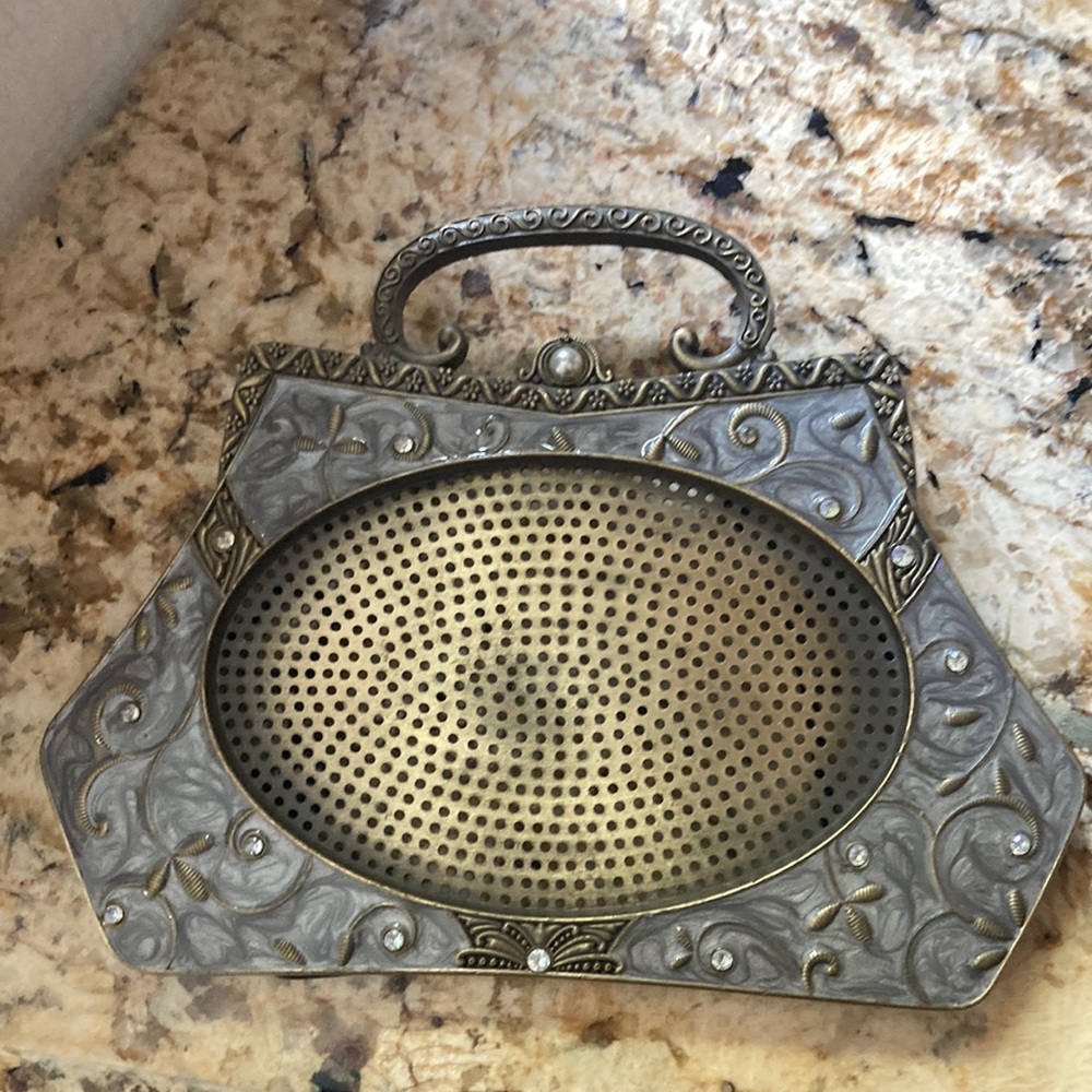 Earrings display picture frame back- used but in good condition